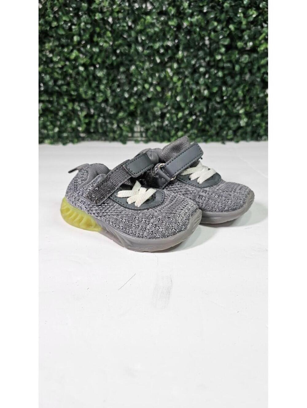 First Steps Gray Shoes Toddler Size 4 Baby Casual Sneakers